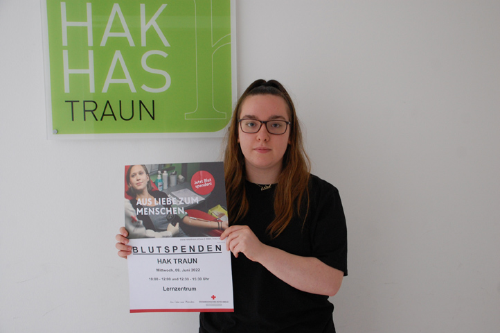 BLUTSPENDEAKTION AN DER HAK TRAUN