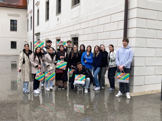 IV C BESUCH DER JKU LINZ